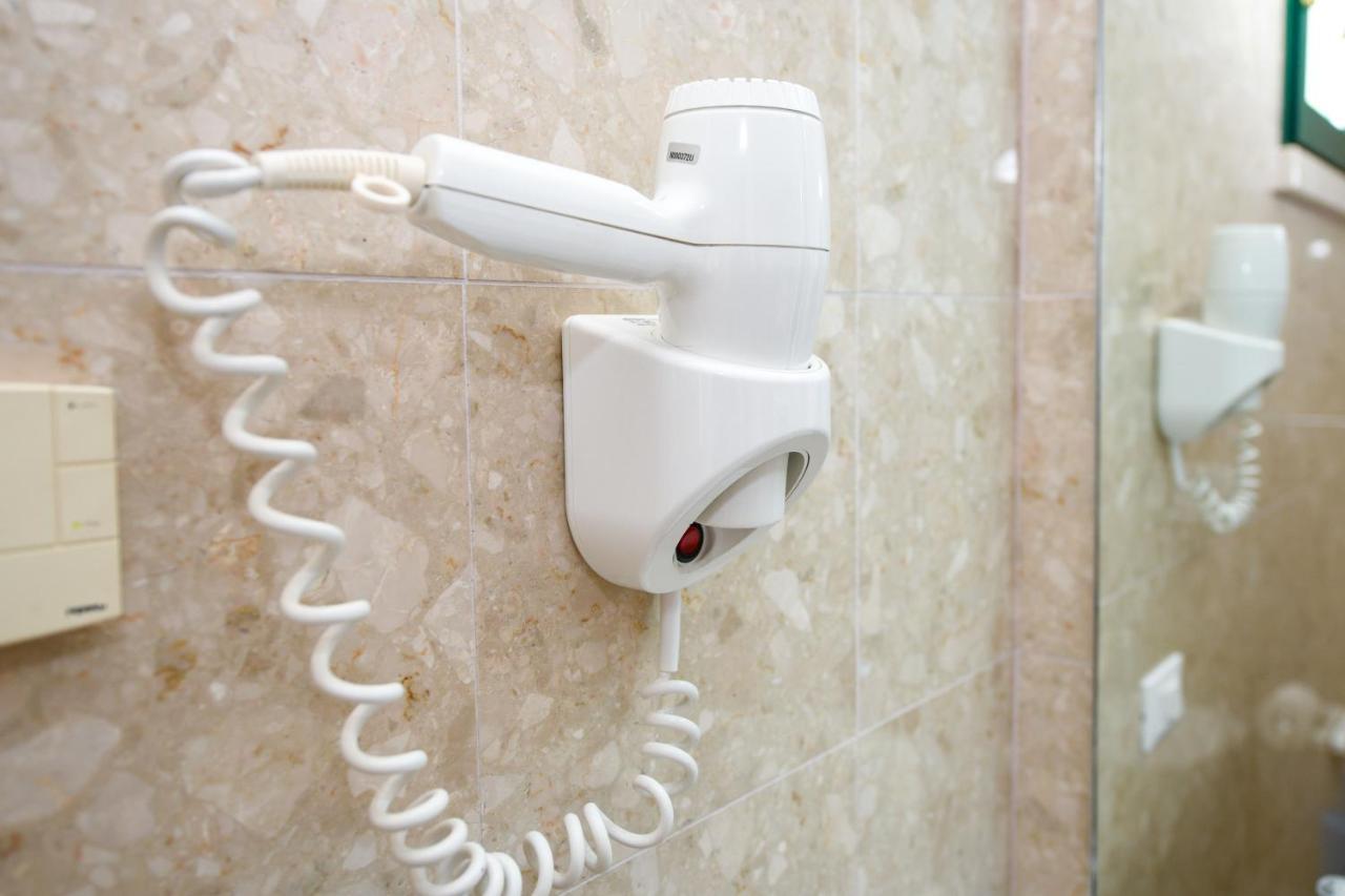 פסקיארה דל גארדה La Forgia Apartments מראה חיצוני תמונה