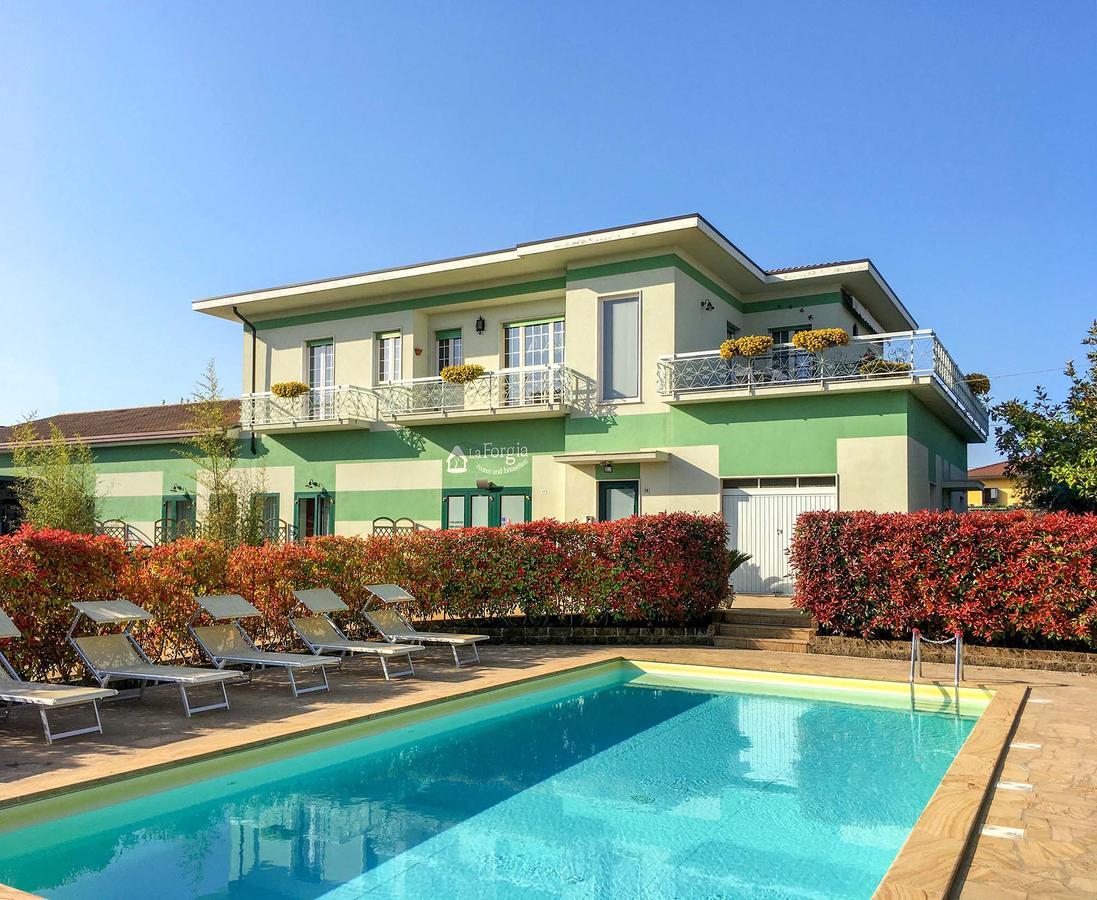 פסקיארה דל גארדה La Forgia Apartments מראה חיצוני תמונה
